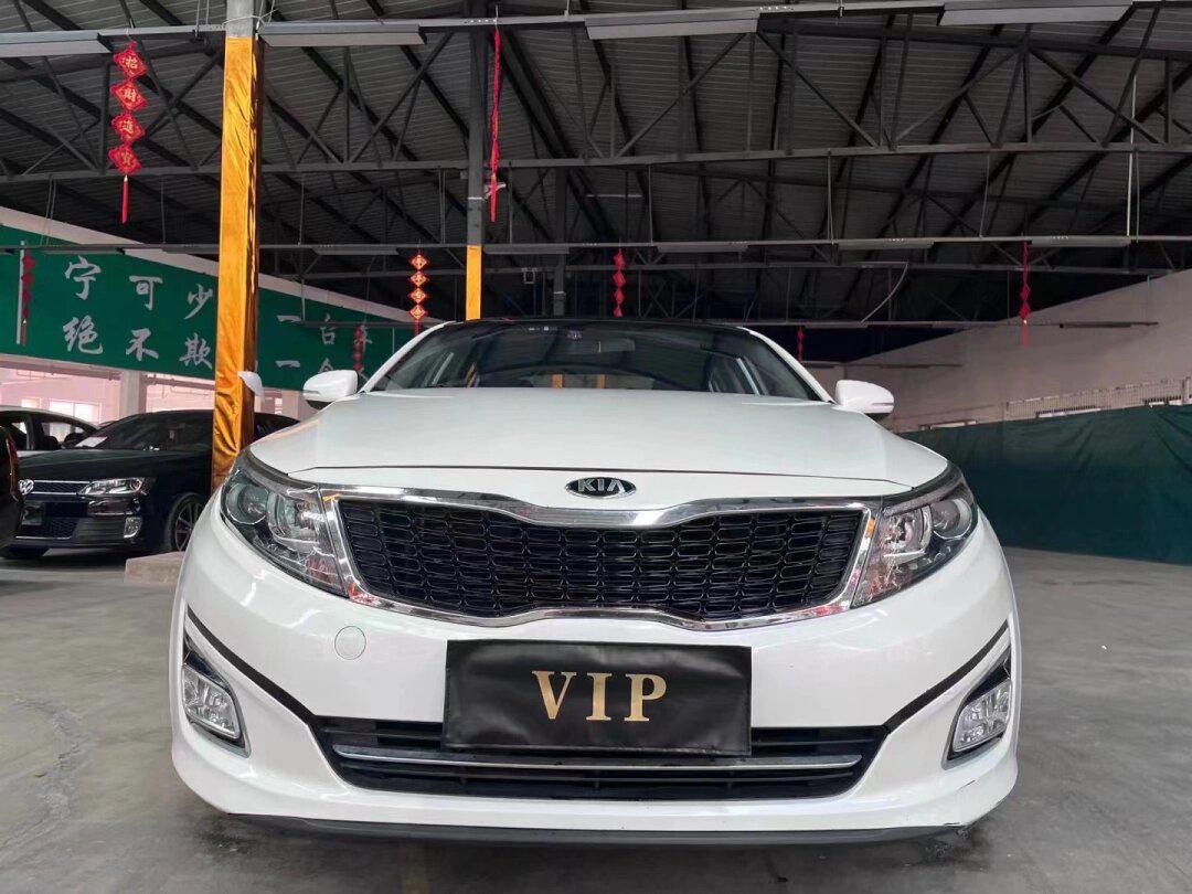 14年起亚k5 自动2.0 eco 多功能方向盘