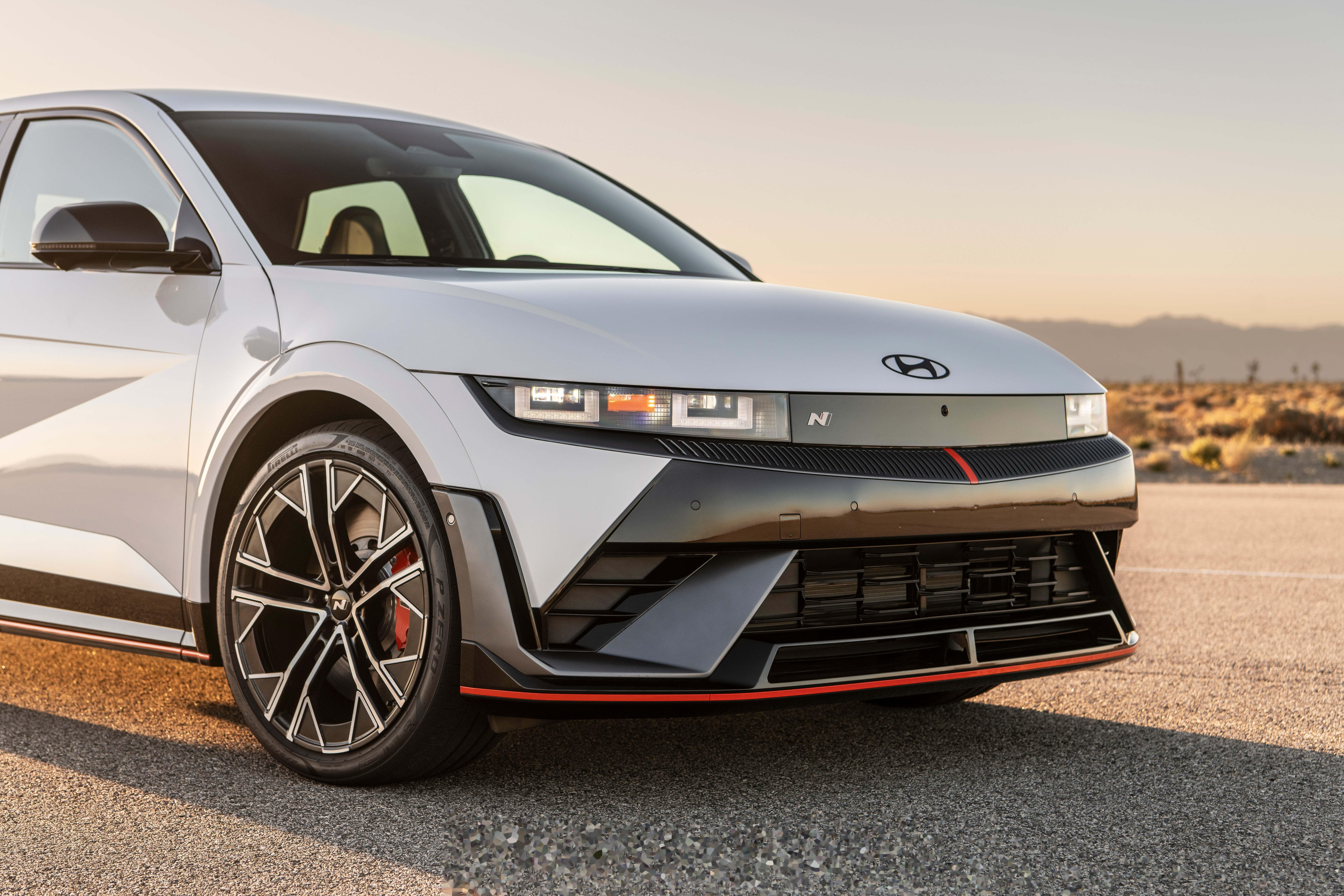 有史以来最贵的现代:ioniq 5 n,售价6.8万美元.6.8万什么概念?已经