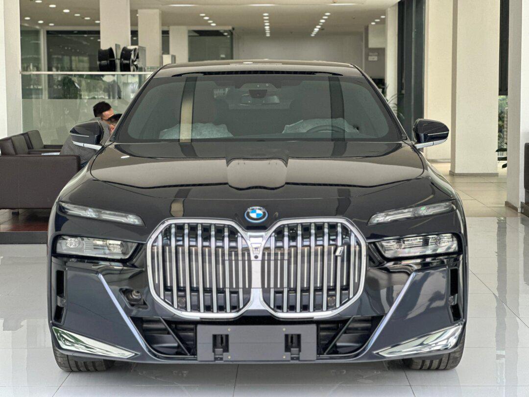 交付|bmw g70 i7 edrive50l_宝马i7社区_易车社区
