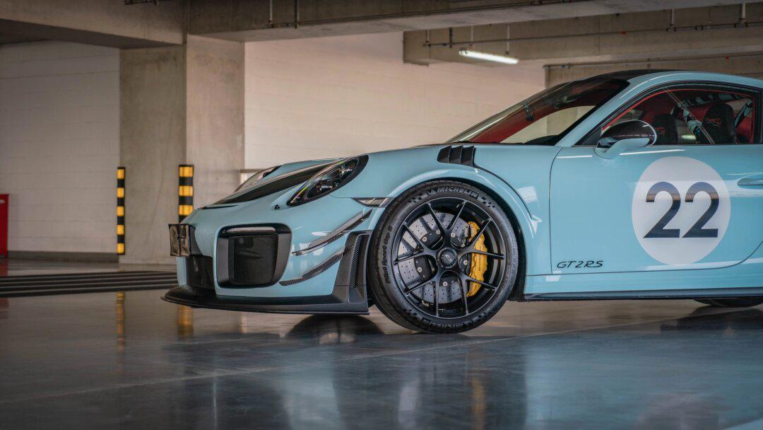 一台跑赛道机器 保时捷991gt2rs!