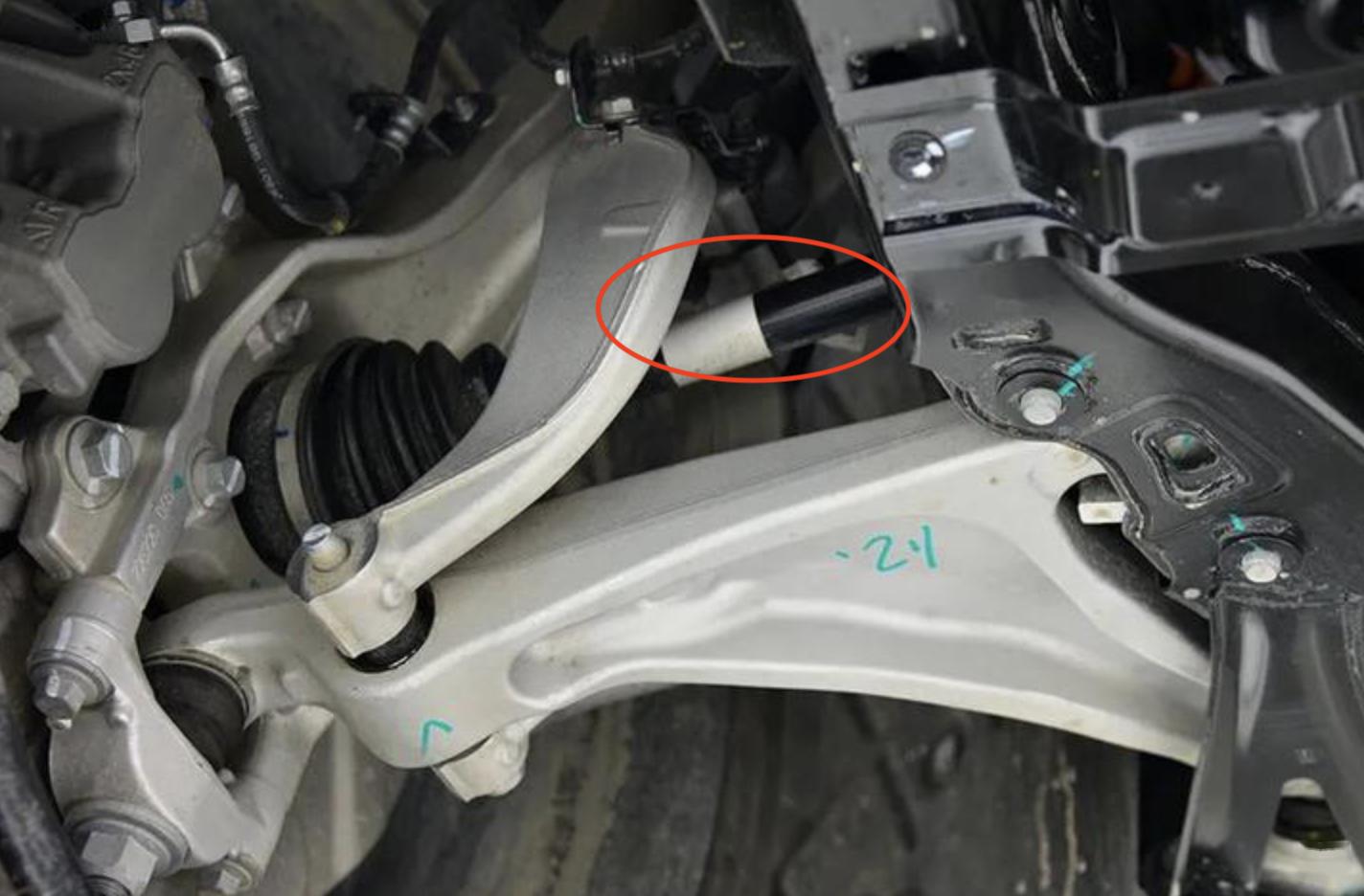 drive shaft 传动轴,是汽车重要的传动部件,是扭矩的载体.