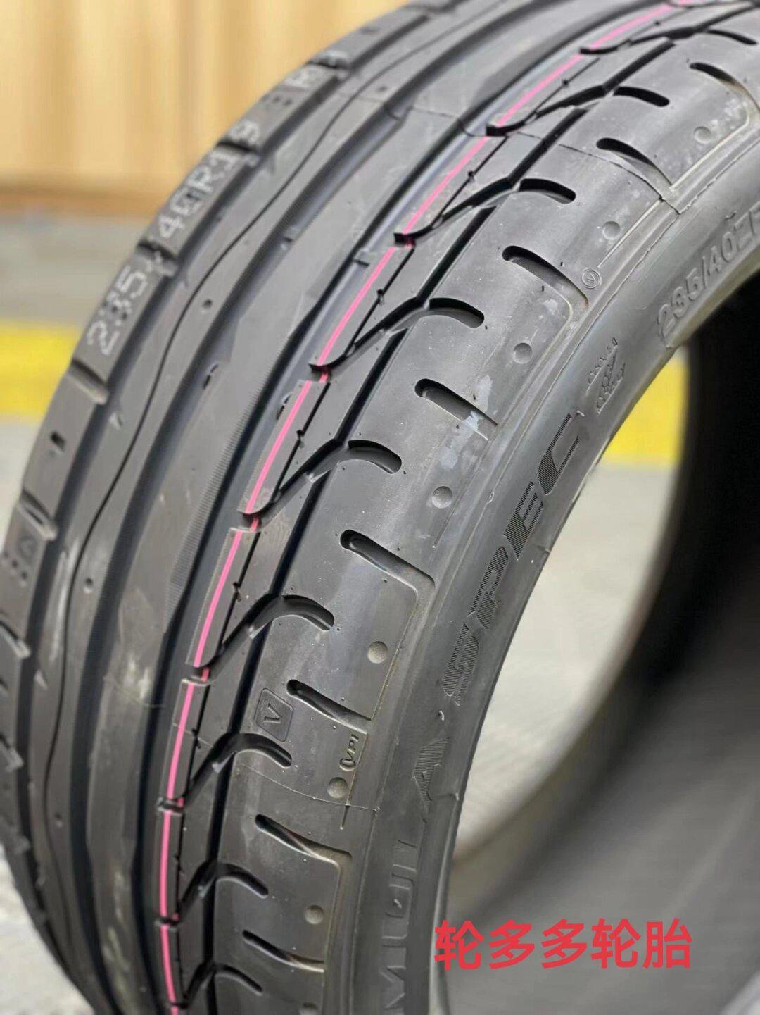 特斯拉model3p配卫途specz轮胎性价比太高了