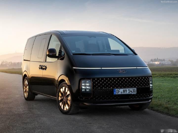 经典车回顾,韩版v-class——现代staria 跟海外版嘉华一样,不限于7座