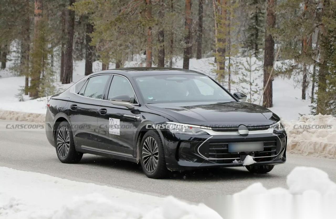 大众全新三厢轿车谍照!专供中国市场,外观看着如何?