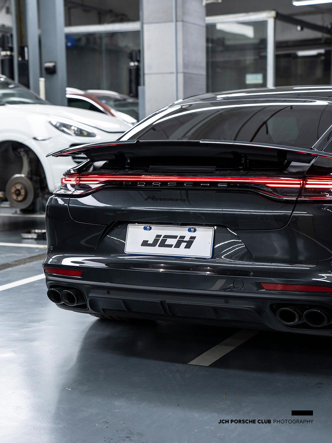 04保时捷panamera turbo三段式尾翼升级,让你的座驾空气动力学再升