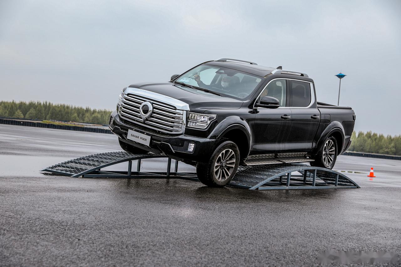 皮卡车型即将进入泰国市场,长城山海炮(gwm poer )于_