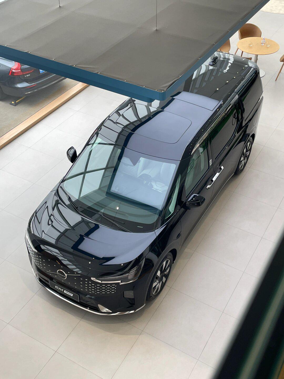 沃尔沃em90新车到店欢迎到店预约试驾