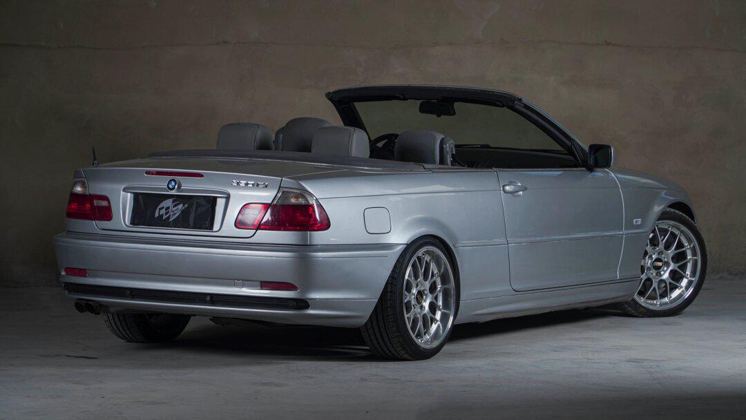 经典的前期敞篷版宝马e46