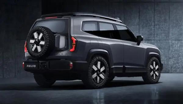 谁说硬派一定有大梁,就跟谁说运动一定有多连杆一个意思.