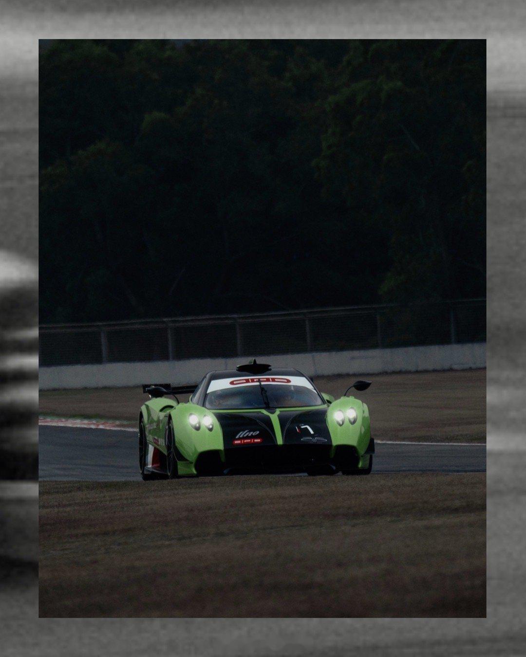 pagani huayra r 苹果绿verde firenze 感谢@unor_有钱人的社区_易车