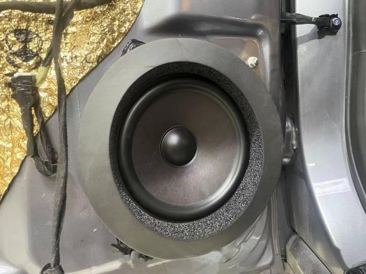 比亚迪秦音响改装 dsp功放:吉普赛gp810 前声场:吉普赛gs1三分频 蓝牙
