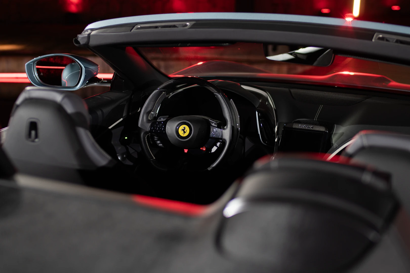 与法拉利roma spider度过的难忘之夜,心中的跃马之魂燃起,人人都是