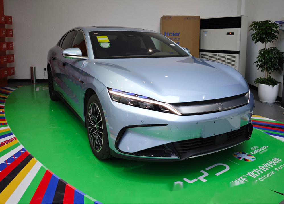 我认为应该增加油电车选项,从网约车运营服务角度上来说,这确实能够