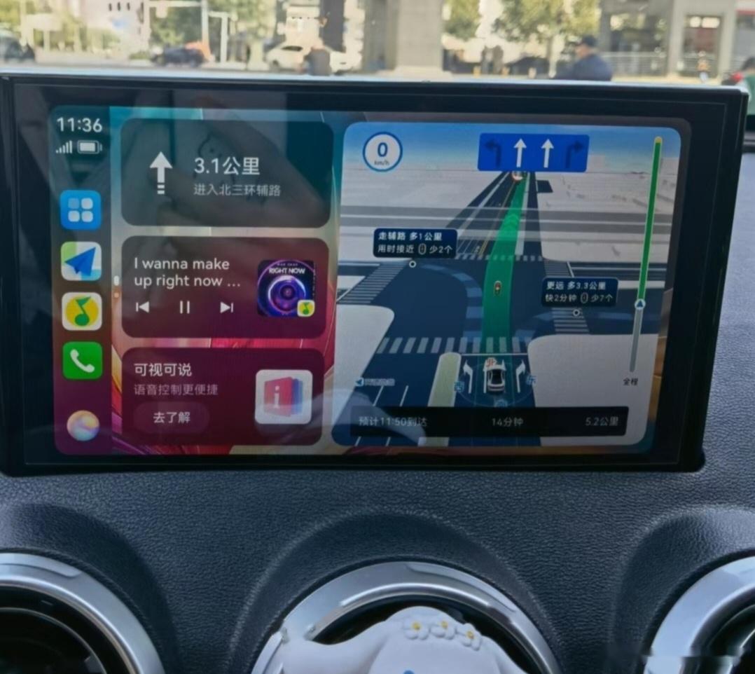 我觉得电子导航更重要,城市发展比较迅速,新增很多道路和城市建设