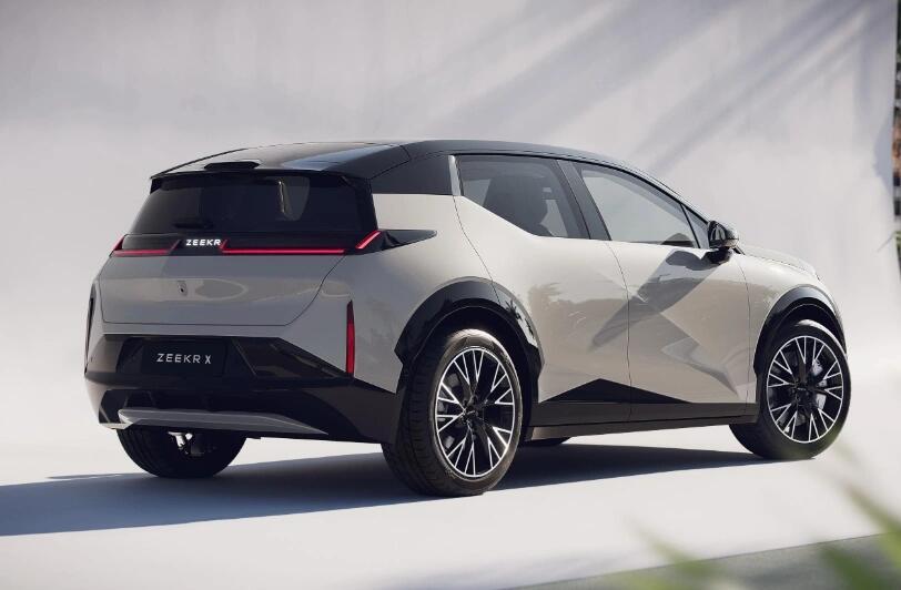 提车一周,极氪x给我留下了不少深刻印象_zeekr x社区_易车社区