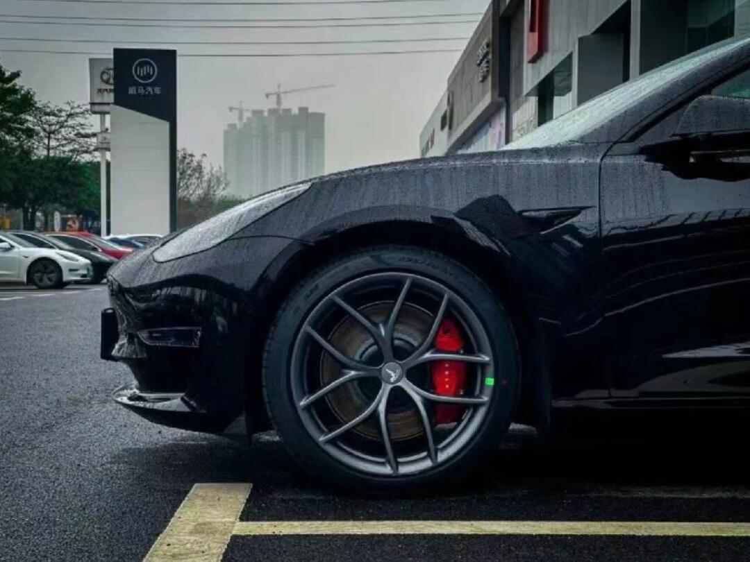 特斯拉model3 p版原厂19寸轮毂 99成新零重力轮毂轮毂漆面无任何瑕疵