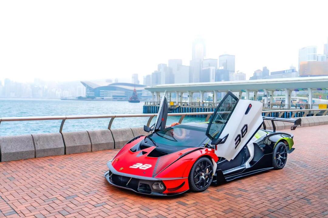 兰博基尼限量版车型essenza scv12_有钱人的社区_易车社区