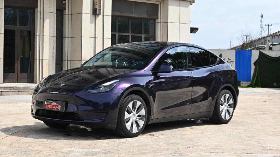 特斯拉model y2022款图片