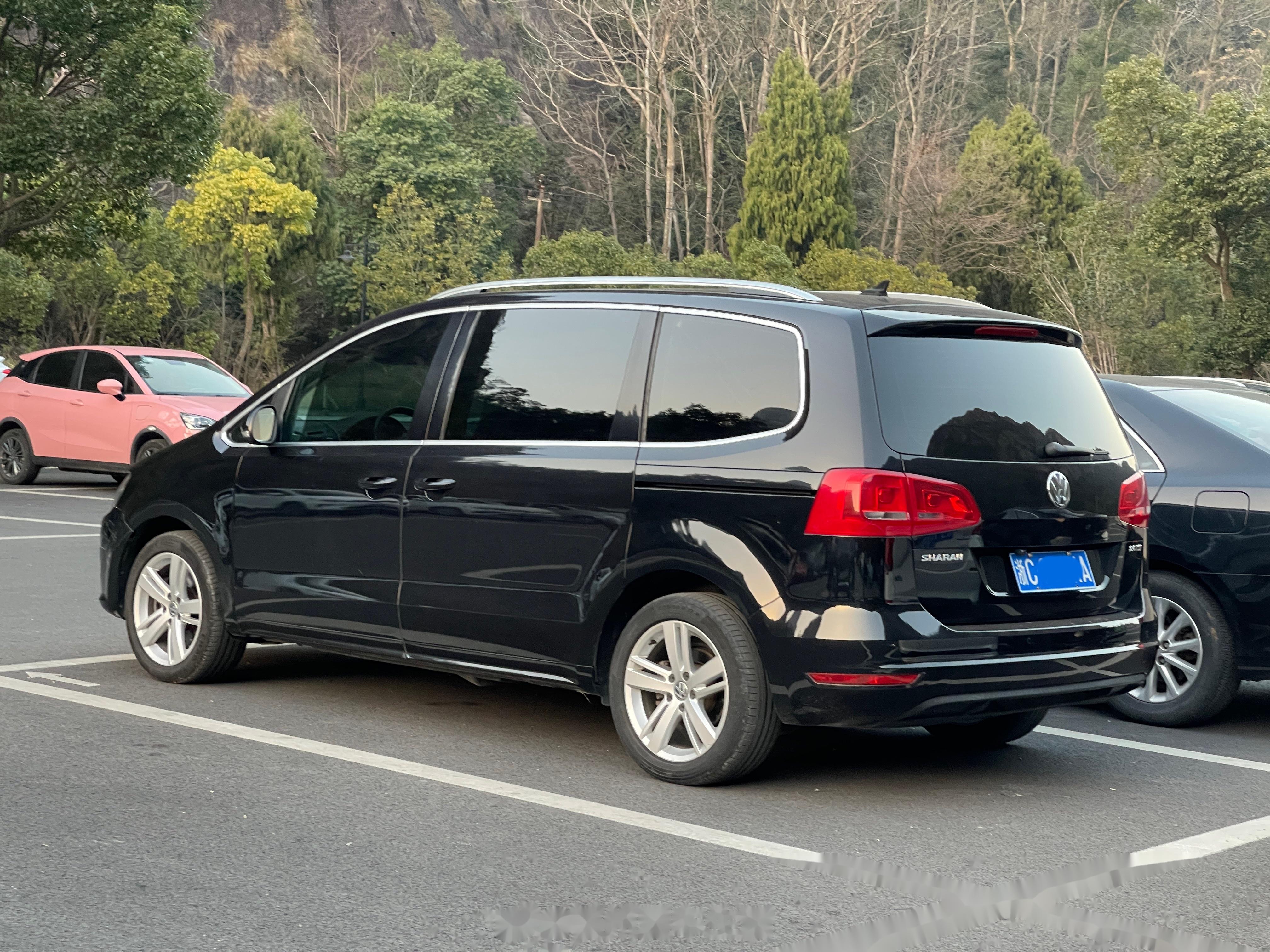 浙江扫街之第二代大众夏朗 知道夏朗大概有20多年了,没关注过,最近