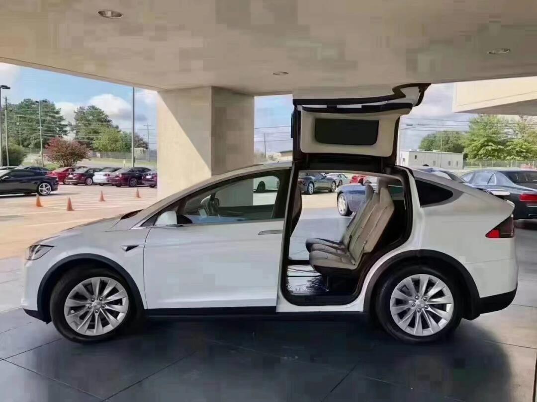 2018 特斯拉 model x 大贸上牌22万,全新车,包中国关税,需要请留言