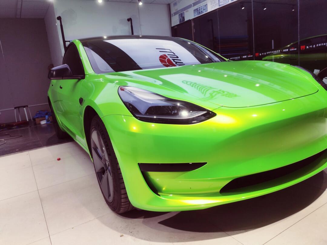 787878特斯拉 model3 改色幻彩金绿,让你的_model 3社区_易车