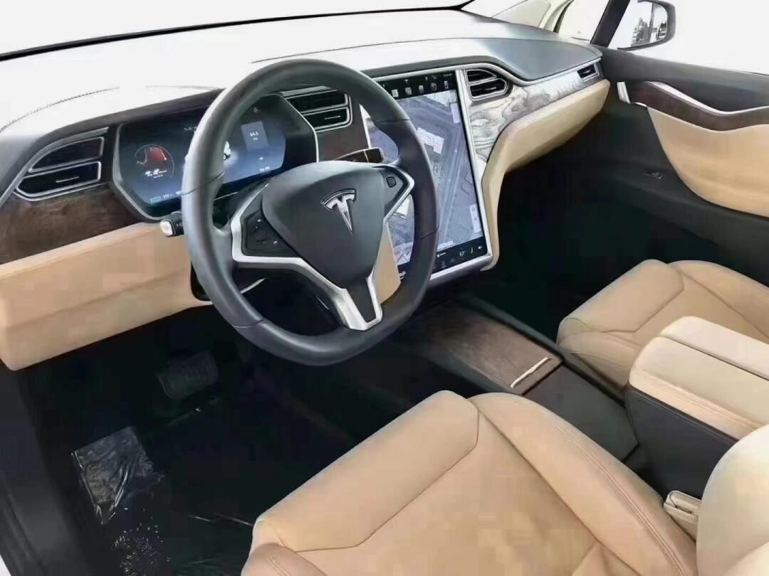 2018 特斯拉 model x 大贸上牌22万,全新车,包中国关税,需要请留言