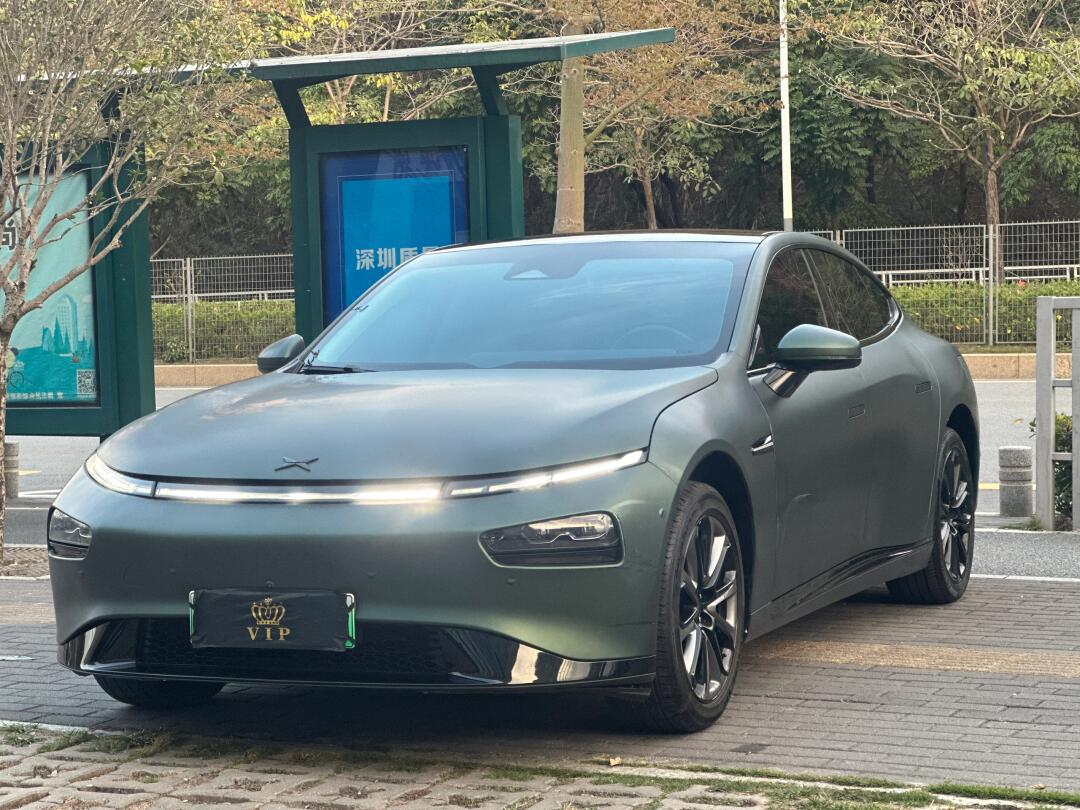 22年2月上牌小鹏p7 670e  新车指导价31.