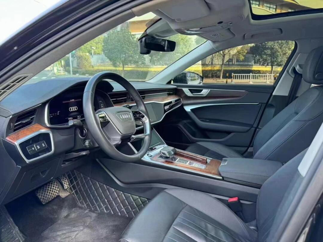 新到21年5月奥迪a6探索家allroad quattro 55 tfsi 尊享_奥迪a6社区