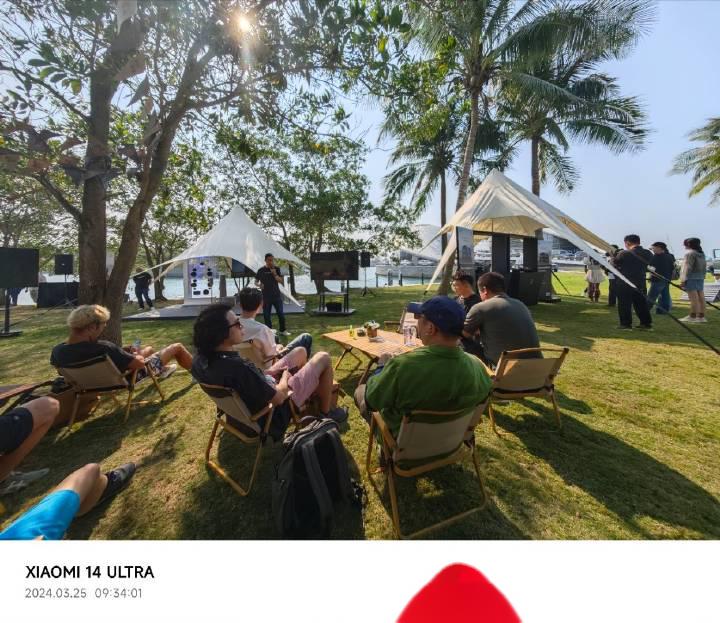 第一次在试驾会的workshop现场看到有准备烟灰缸的.