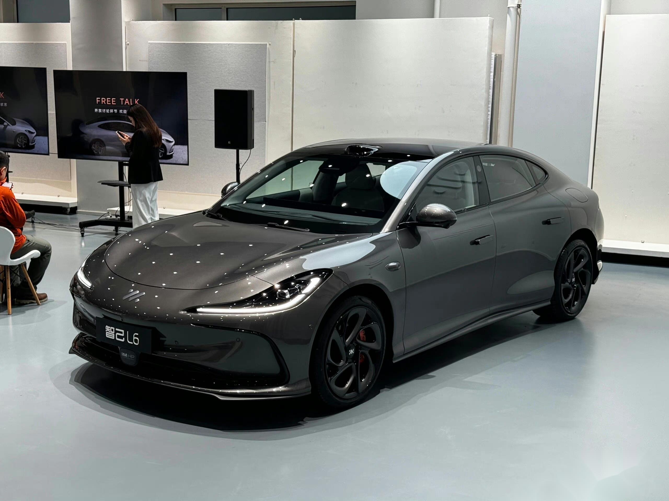 当前位置:>易车>社区>汽车杂谈社区>ls系列收割完女性市场,要来抢占