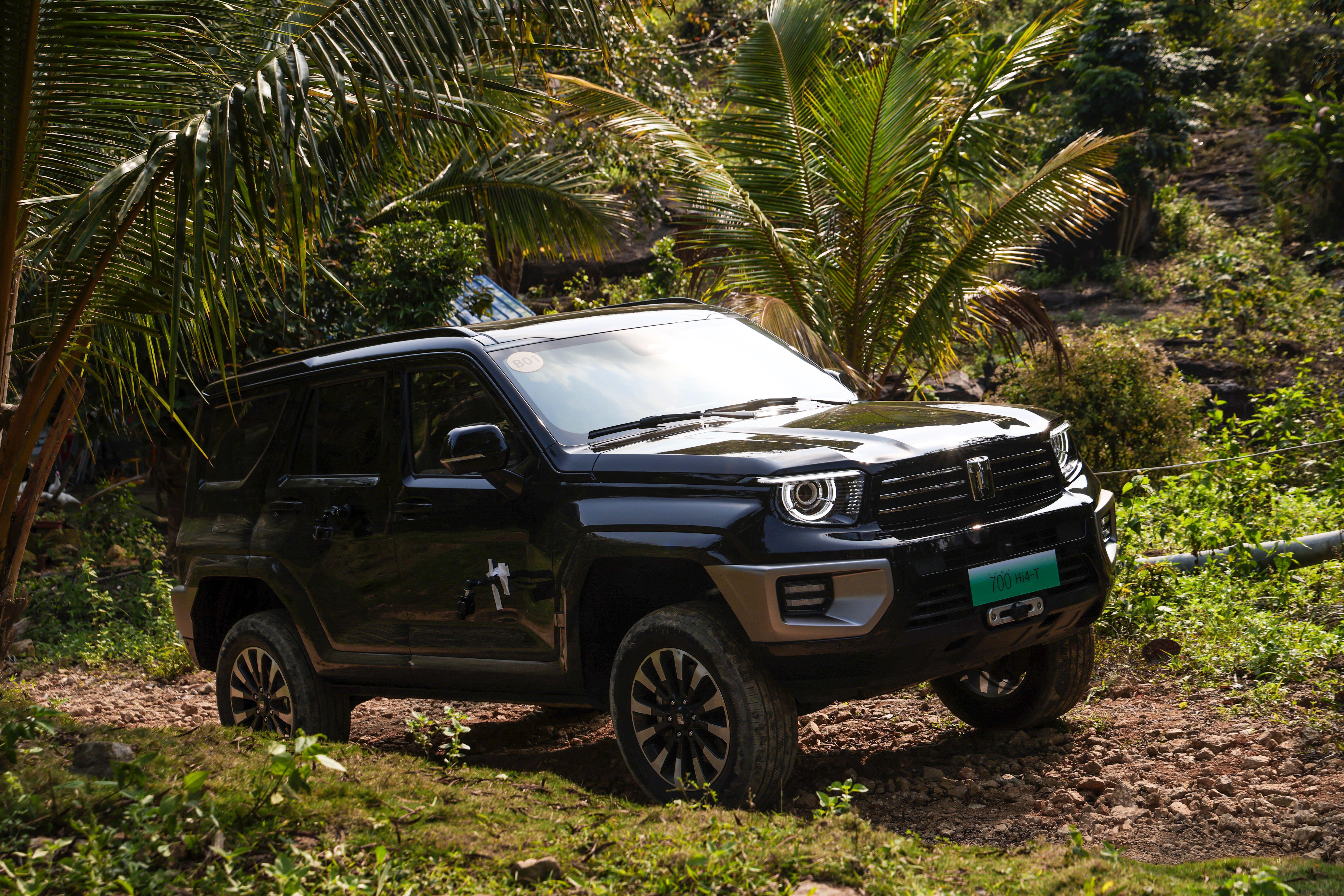 坦克700hi4-t,搭载电子可断开式稳定杆,无疑是国产品牌在越野车领域的