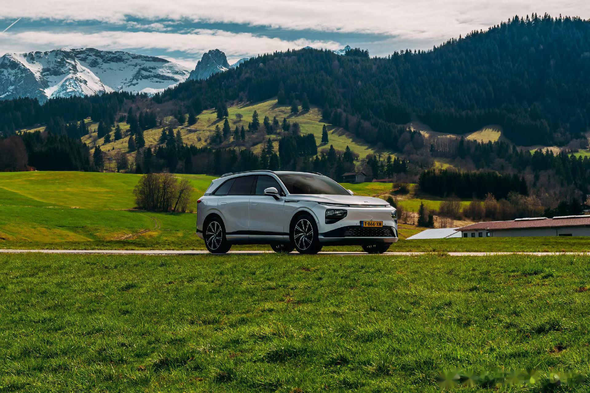 的发源地上市了 明天小鹏g9将于德国正式上市,可以说这里是全世界汽车