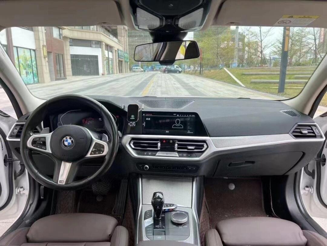 20年宝马320li运动耀夜版_宝马3系社区_易车社区