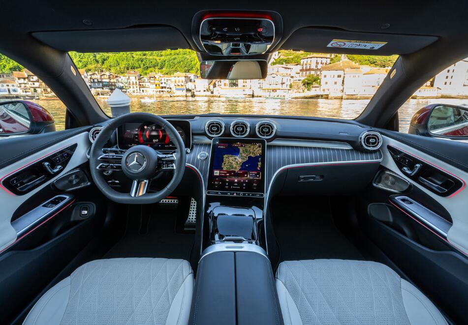 全新梅赛德斯-奔驰cle轿跑车上市45.76万起