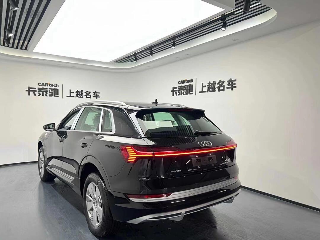 新车奥迪e-tron 50 quattro 豪华型 新车指导价54.