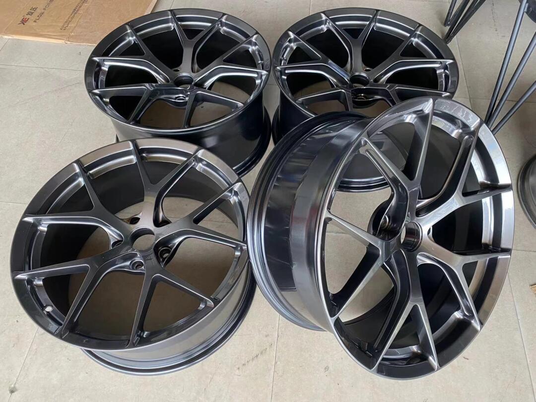 二手19寸5x112前后配锻造改装轮毂 奥迪a6 a5 a7 rs7 旅行版rs_宝马5