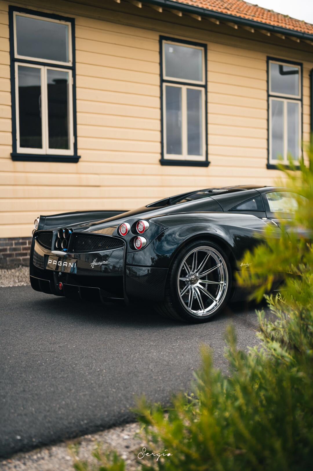 或许是澳大利亚能见度最高的帕加尼huayra