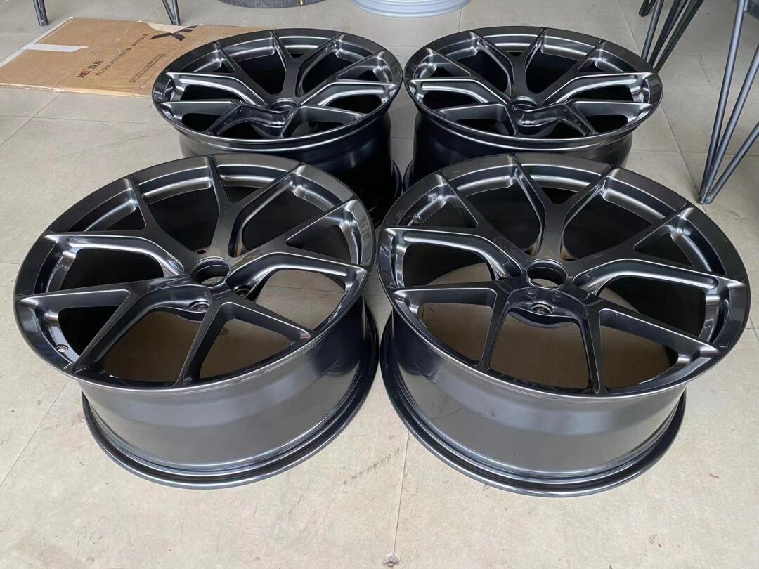 二手19寸5x112前后配锻造改装轮毂 奥迪a6 a5 a7 rs7 旅行版rs_宝马5
