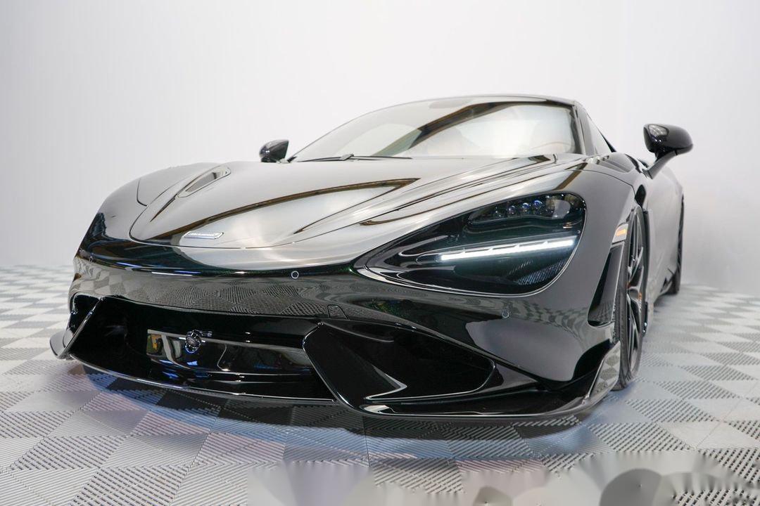 755匹马力双涡轮增压v8发动机的迈凯伦765lt spider,该车以720s_有钱