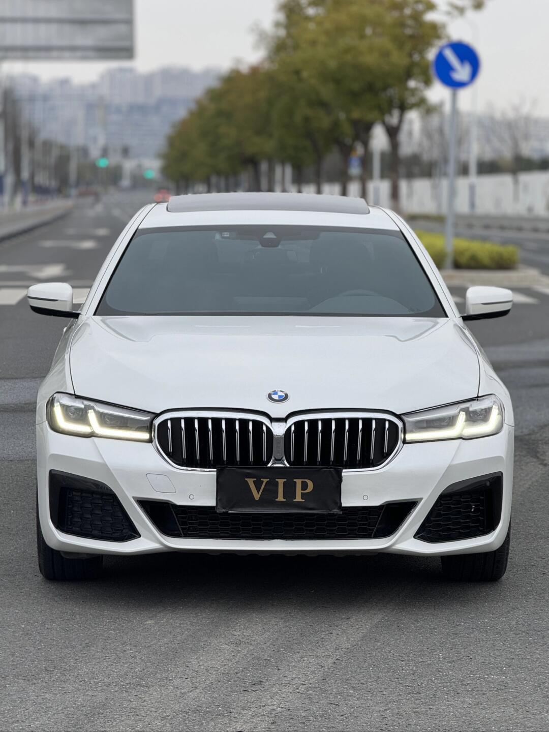 21年11月宝马530li领先运动 989928.