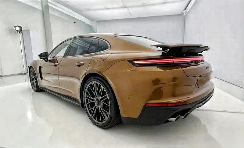 【全新保时捷panamera e-hybrid价格公布 售128.