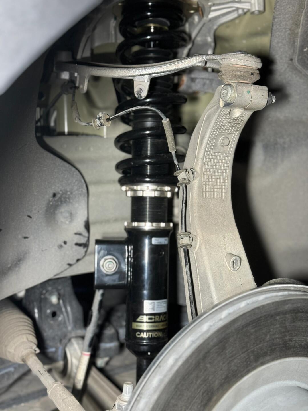 特斯拉model y 改装绞牙避震bc b r_model y社区_易车社区