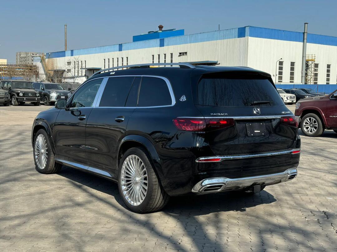 24款迈巴赫gls600首发限量顶配77313_汽车杂谈社区_易车社区