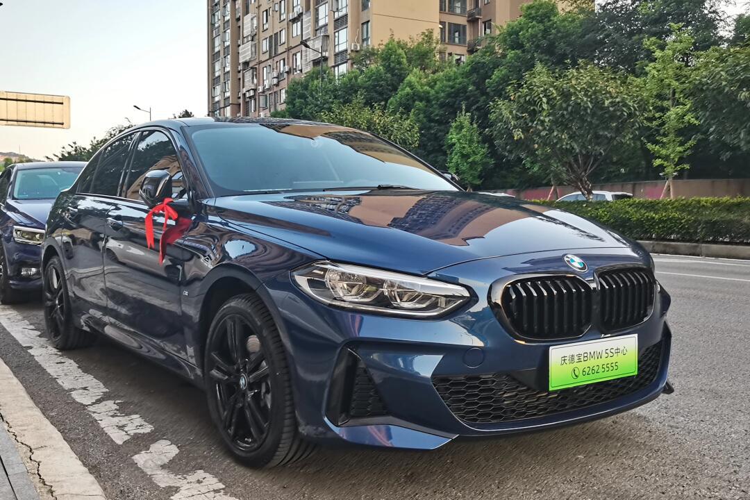 >易车>社区>宝马1系社区>卖人生第一辆车真的好舍不得～>1080_720