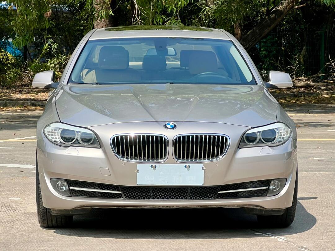 13年宝马5系 520li典雅型