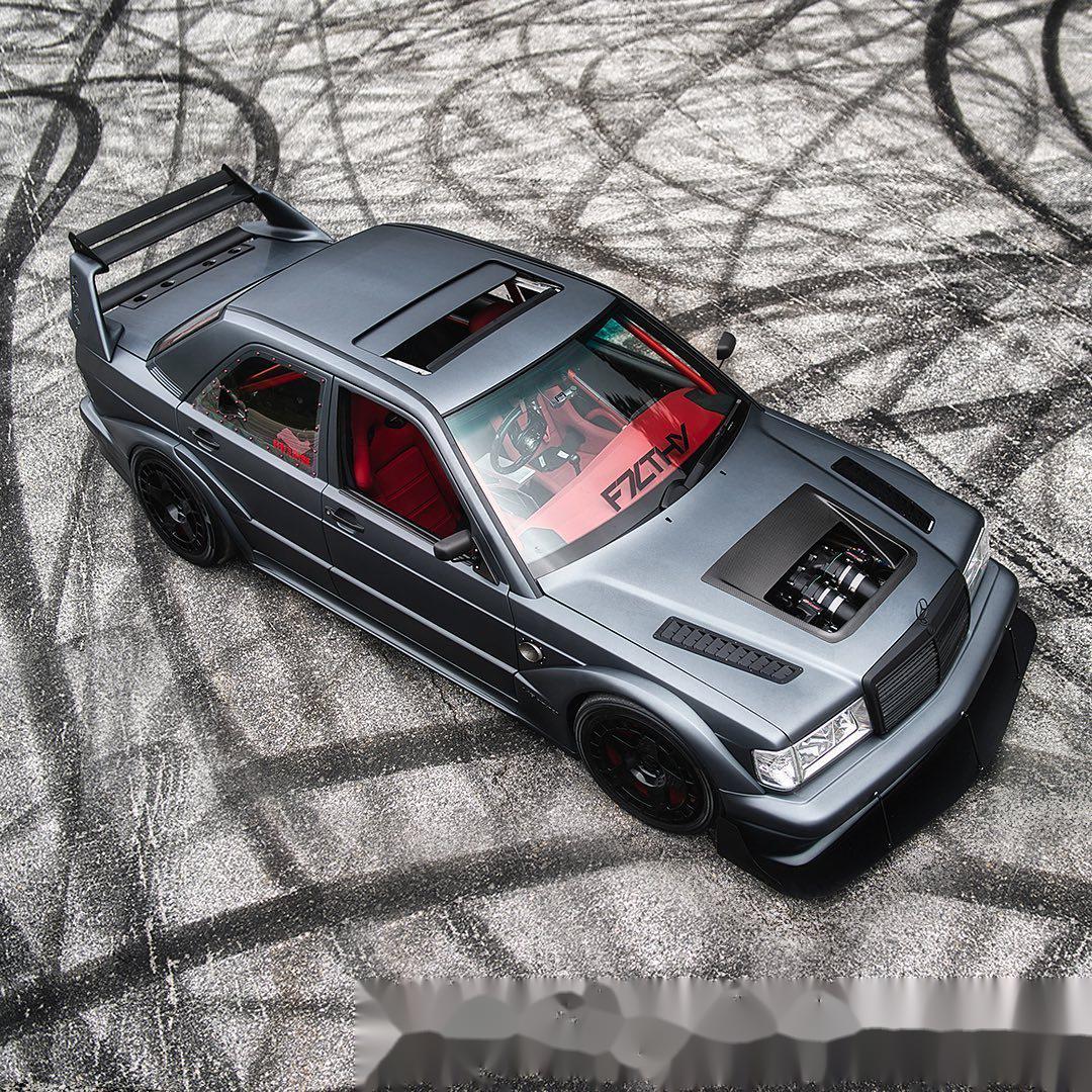 来自30多年前的暴力美学奔驰190eevo各种现代化改装简直太帅了