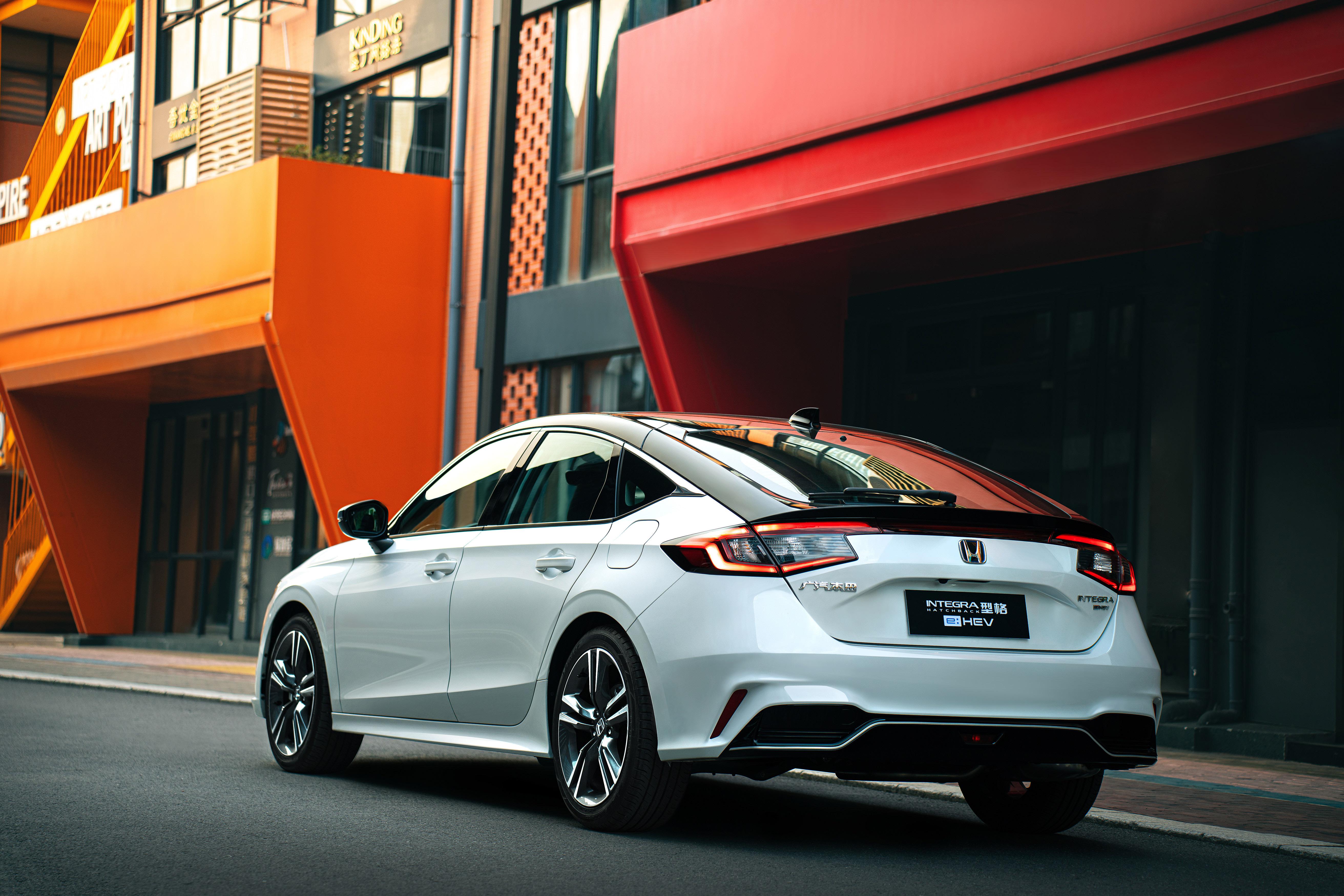 【酷车同学】就目前汽车市场来看,国产车和合资车在技术,品牌影响力等