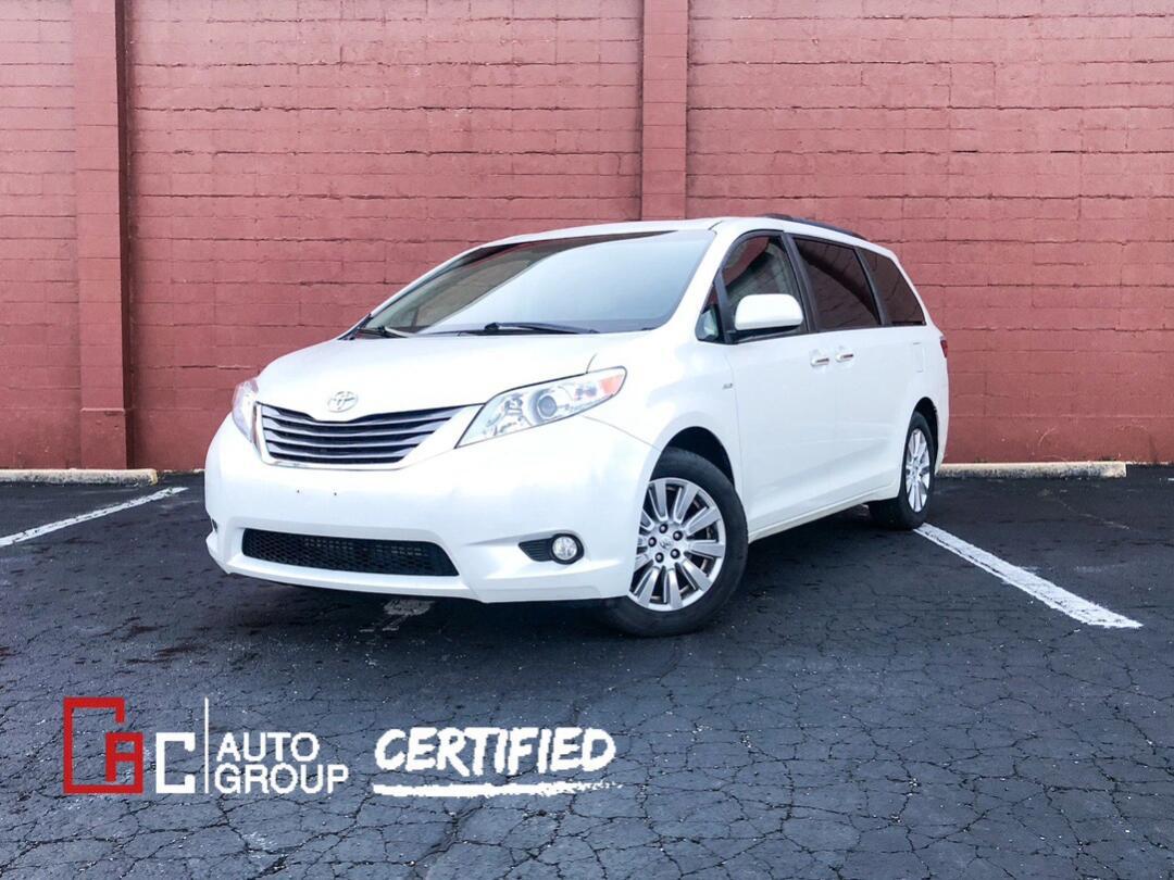 07【il现车】2017 toyota sienna xle ,里程只有56615万_sienna