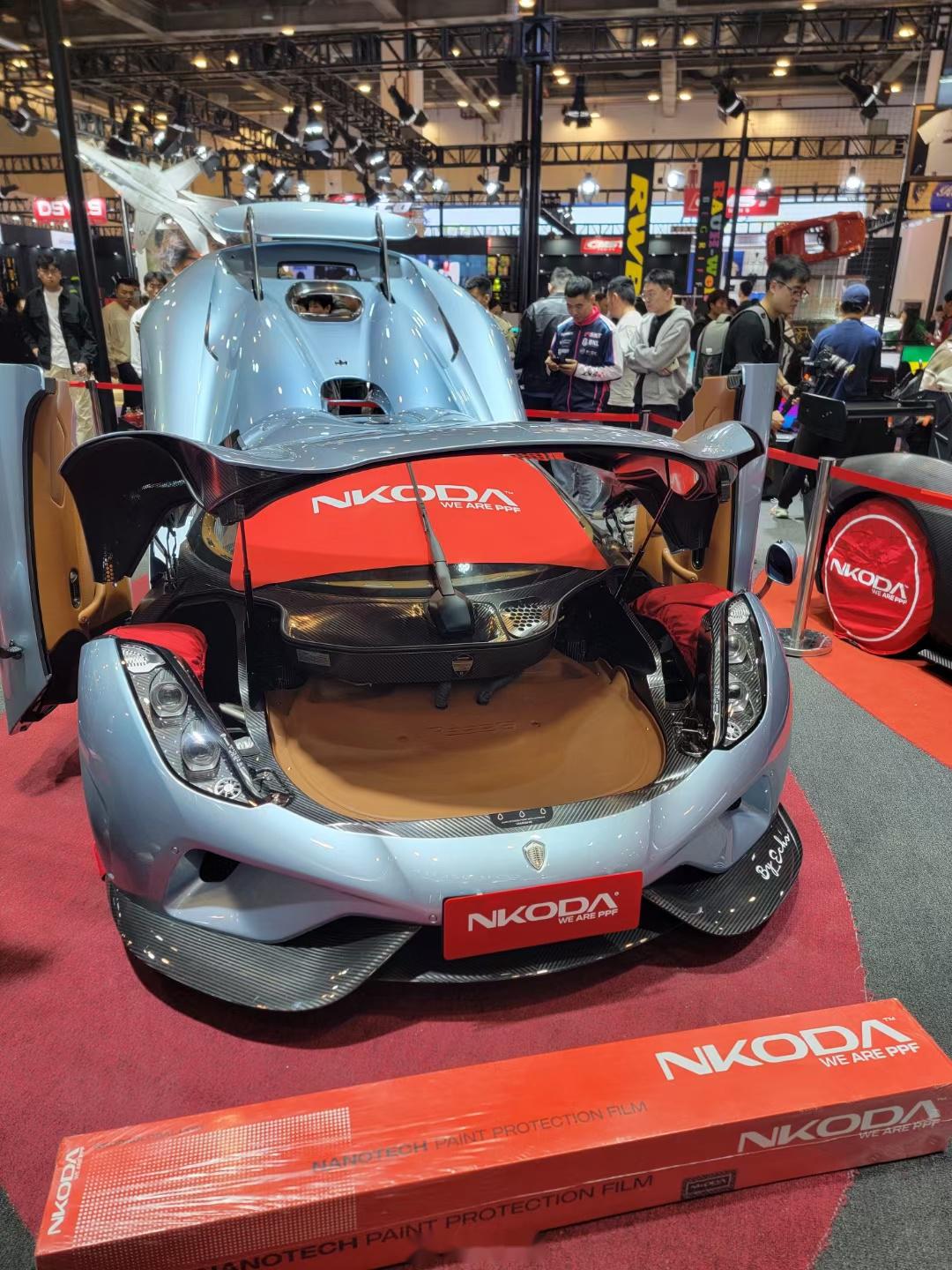 今年的苏州gtshow展车中要数保时捷992gt3rs最多