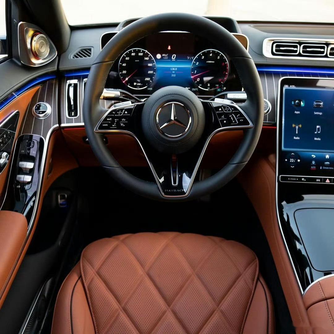 mercedes-benz mavbach s680 细节把控.